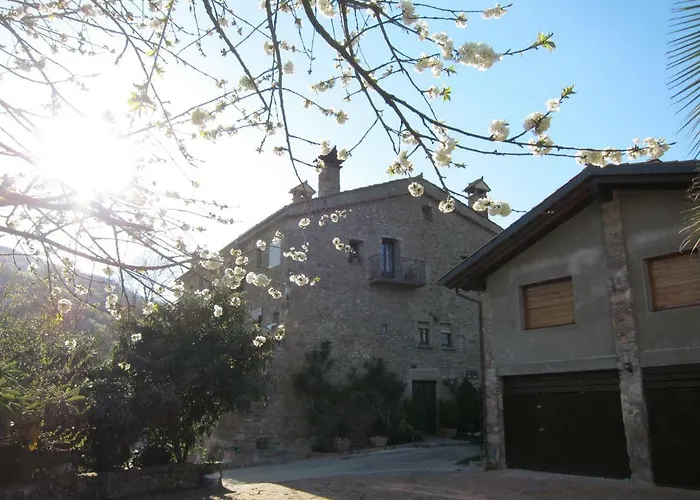 Mas el Llach La Vall de Bianya